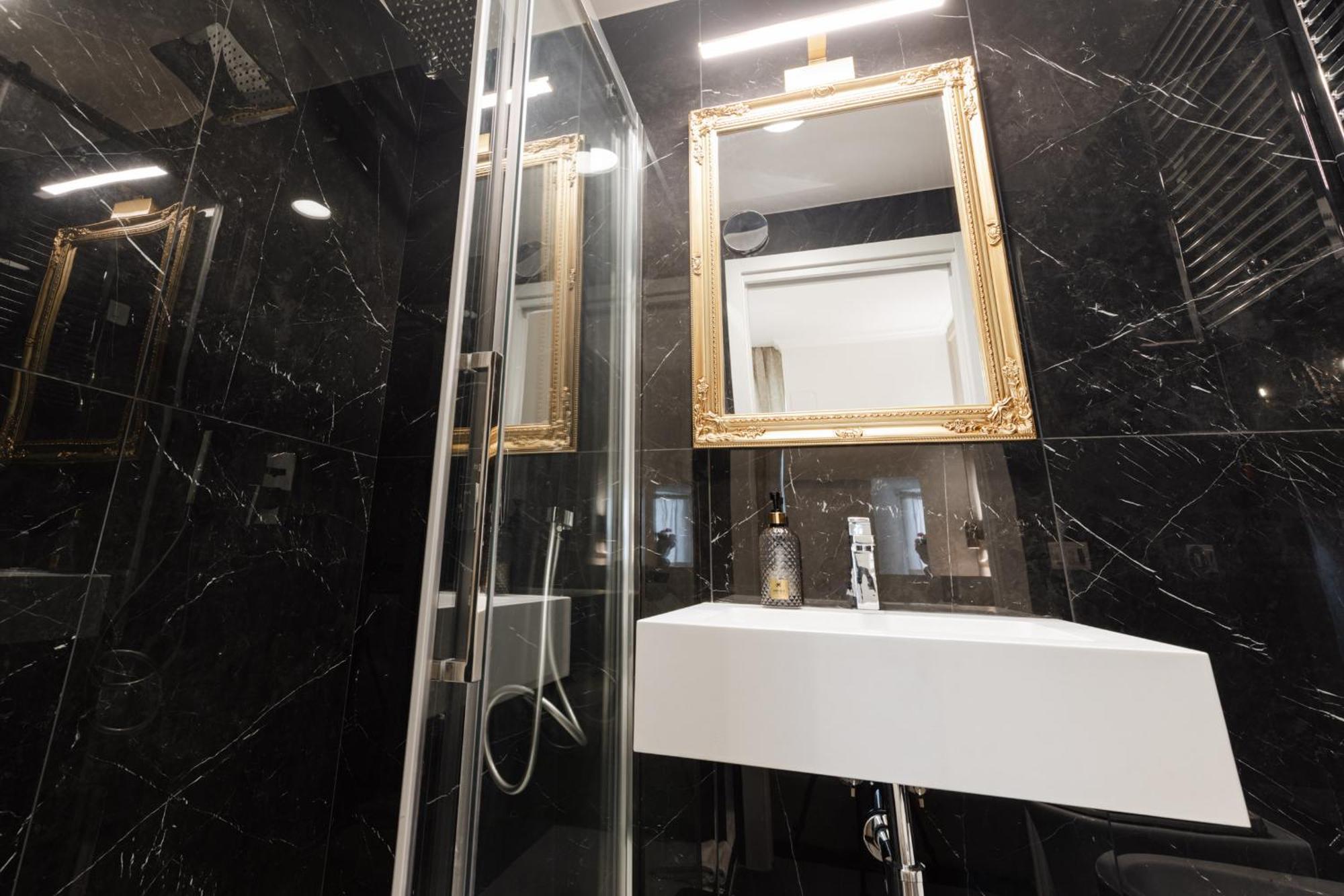 De Vince Suites - Luxury Rooms - Roma Termini المظهر الخارجي الصورة